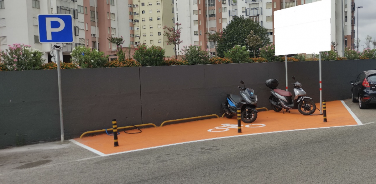 Estacione corretamente o seu motociclo em Moscavide!