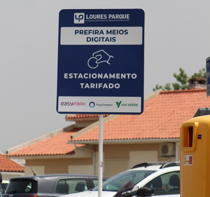 Como cumprir as normas e regras de parqueamento com civismo?