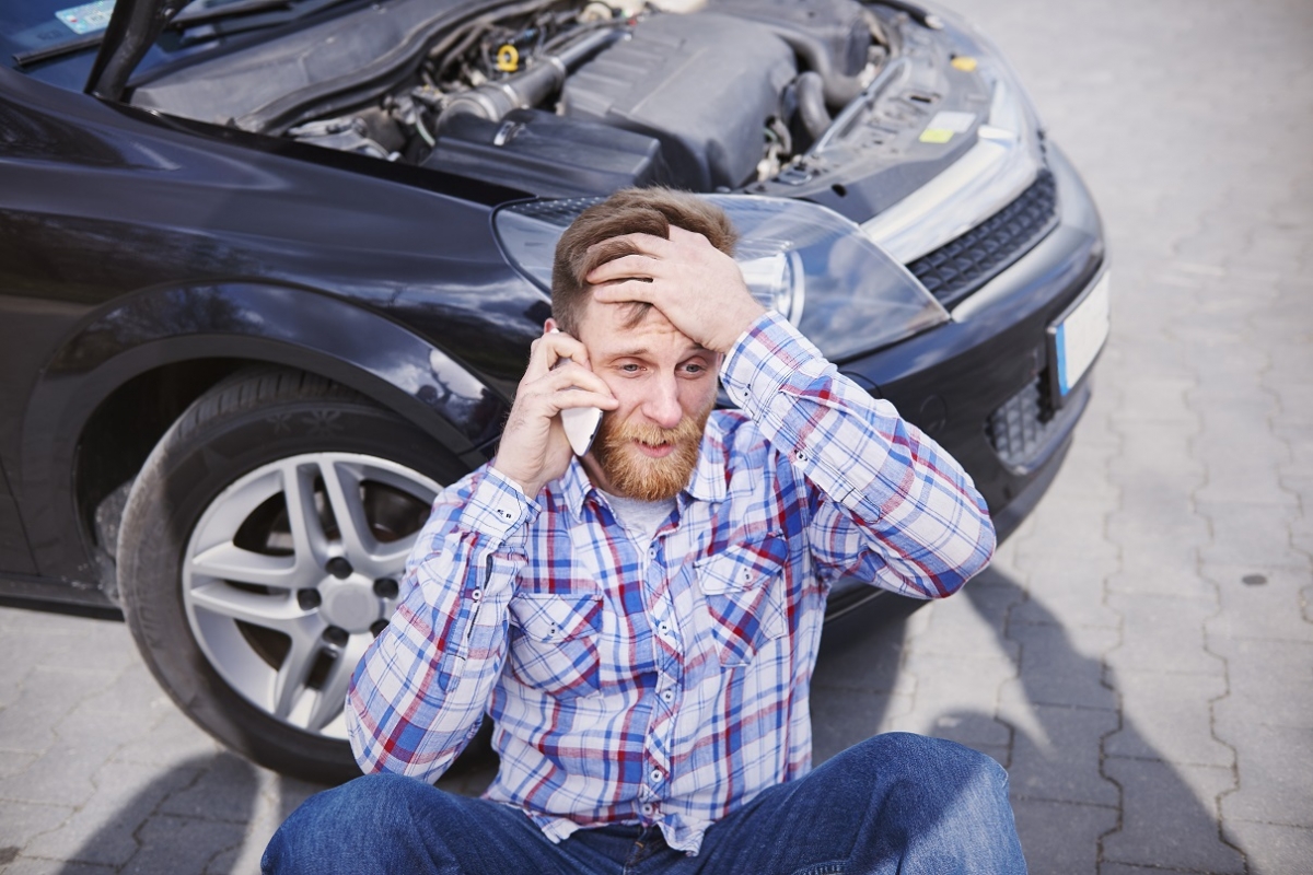 E se o carro avariar num parqueamento regulado?